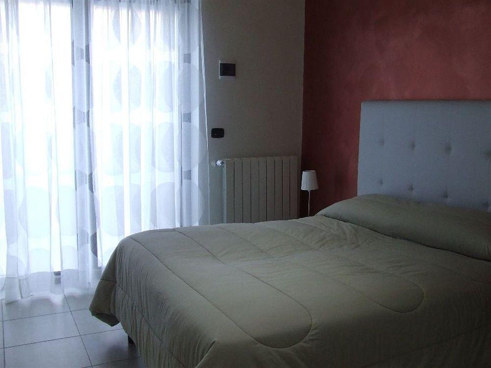 La Dimora Del Re Bed & Breakfast Bitritto ภายนอก รูปภาพ